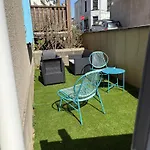 Sauna Et Cosy 50m De La Avec Parking Privé Appartamento