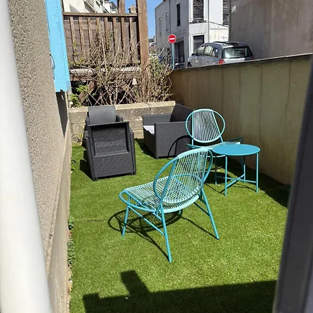 Sauna Et Cosy 50m De La Avec Parking Privé Appartement