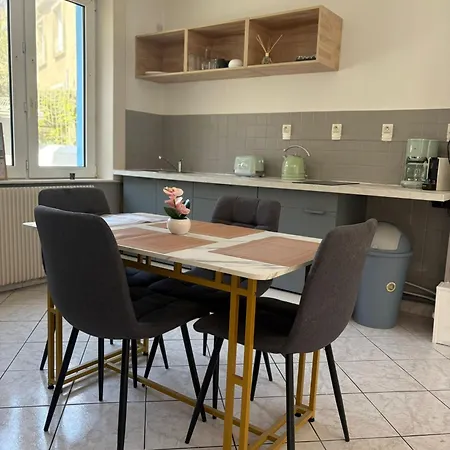 Lejlighed Sauna Et Cosy 50m De La Avec Parking Prive *