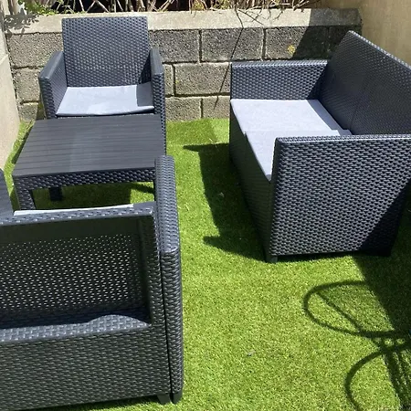 Sauna Et Cosy 50m De La Avec Parking Prive *